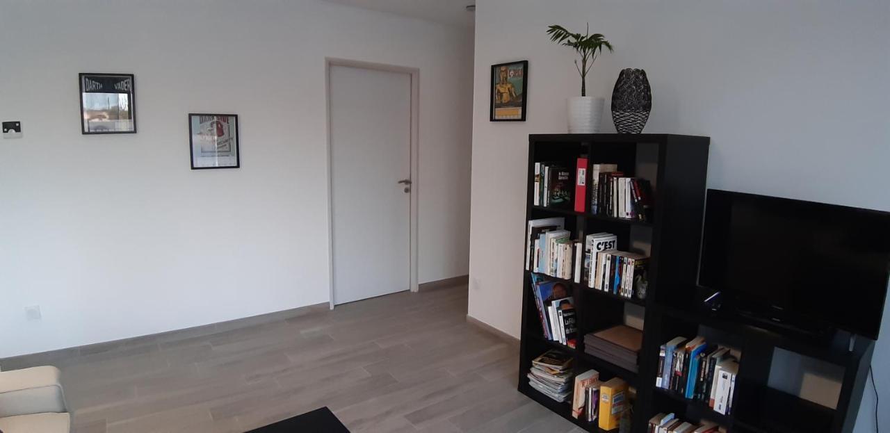 Logement neuf Villa Saint-Martin-la-Rivière Buitenkant foto