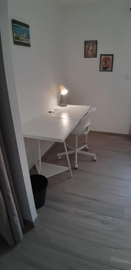 Logement neuf Villa Saint-Martin-la-Rivière Buitenkant foto